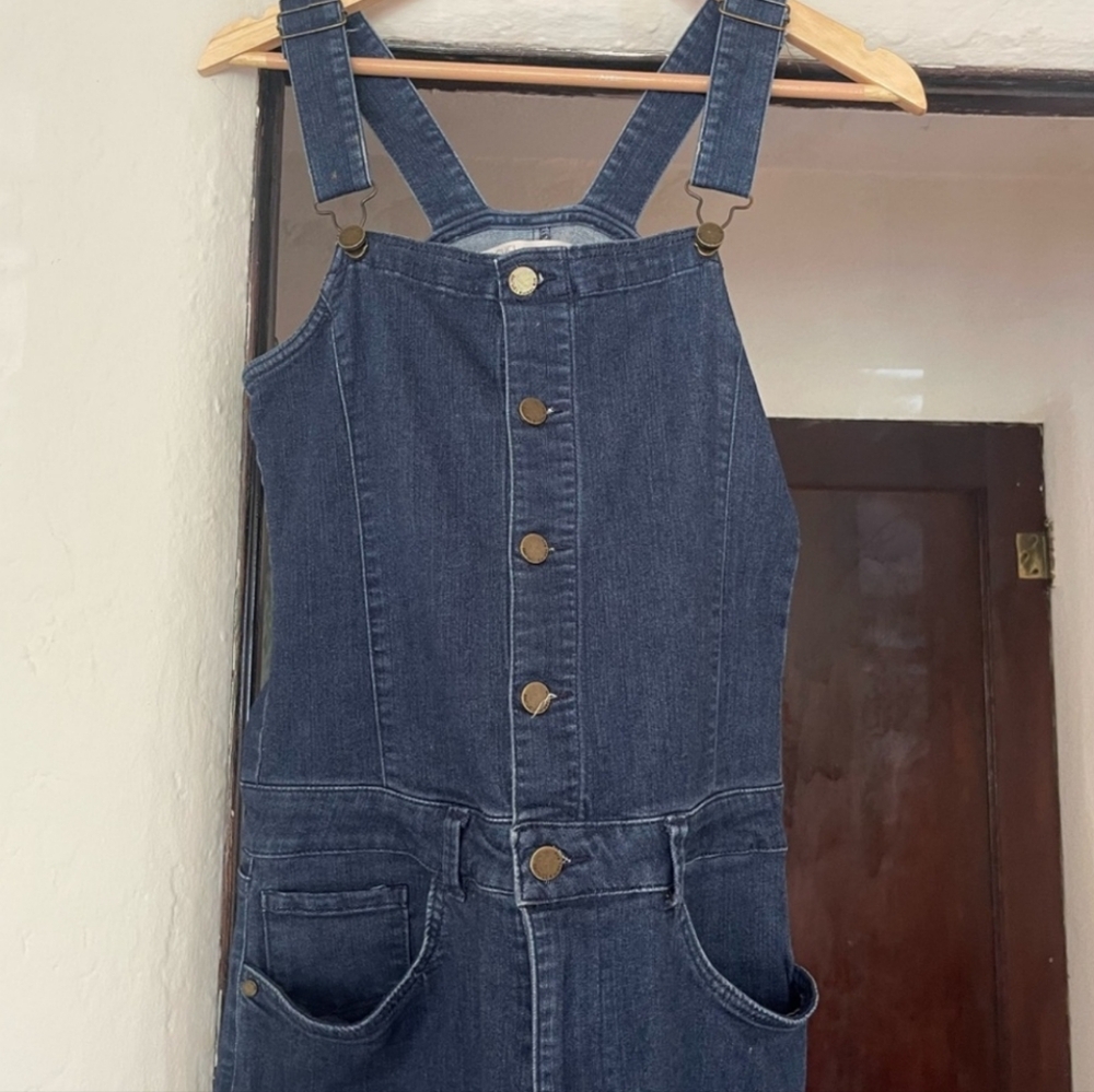 💙 cutest overalls! denim button-up, by Rachel Roy 💙